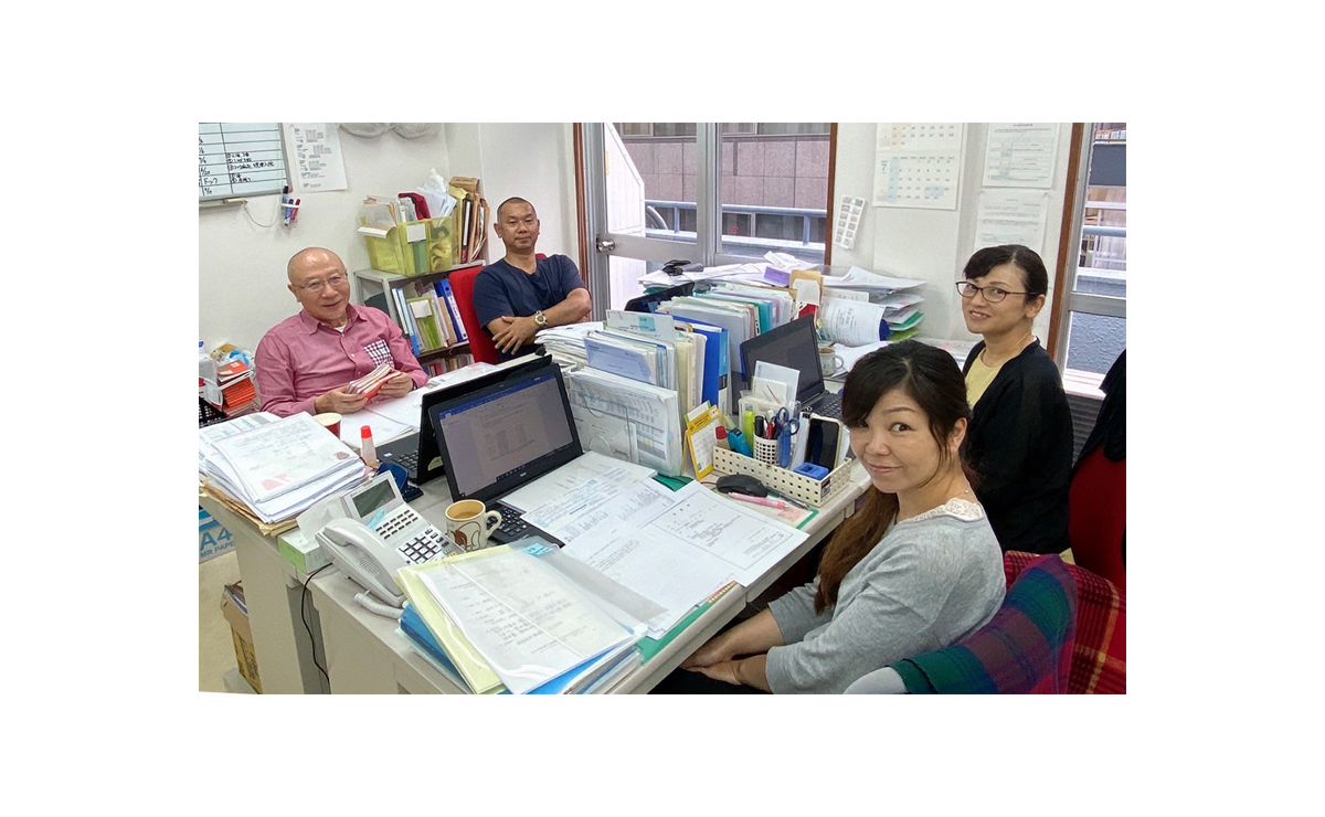 本社